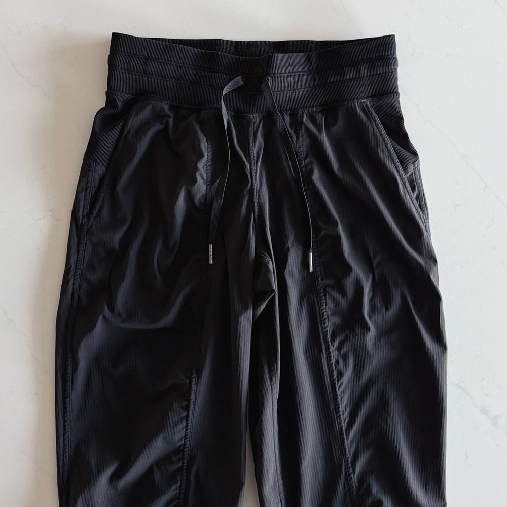 lululemon dance studio jogger 29” - Picture 3 of 16